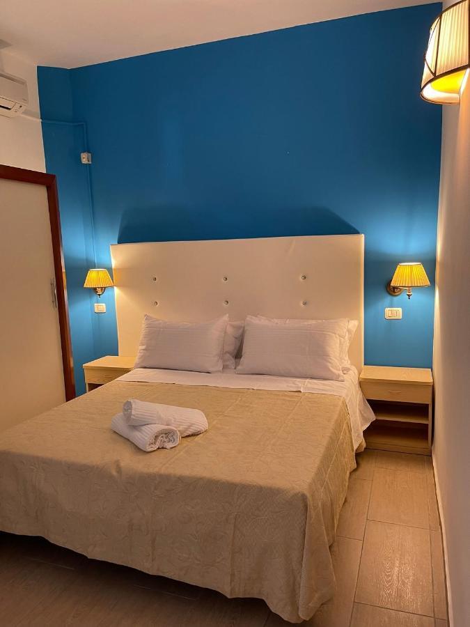 Hotel New Happy Rímini Habitación foto