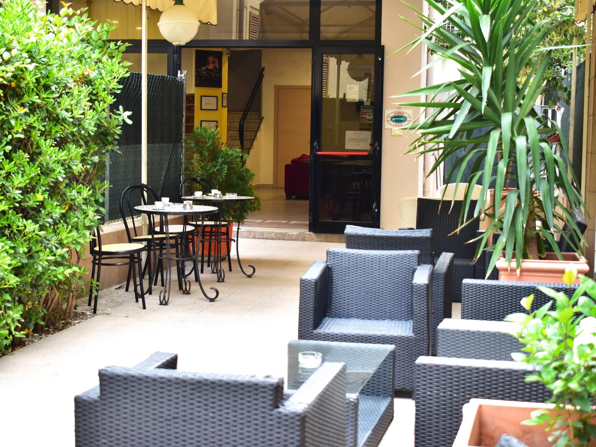 Hotel New Happy Rímini Exterior foto