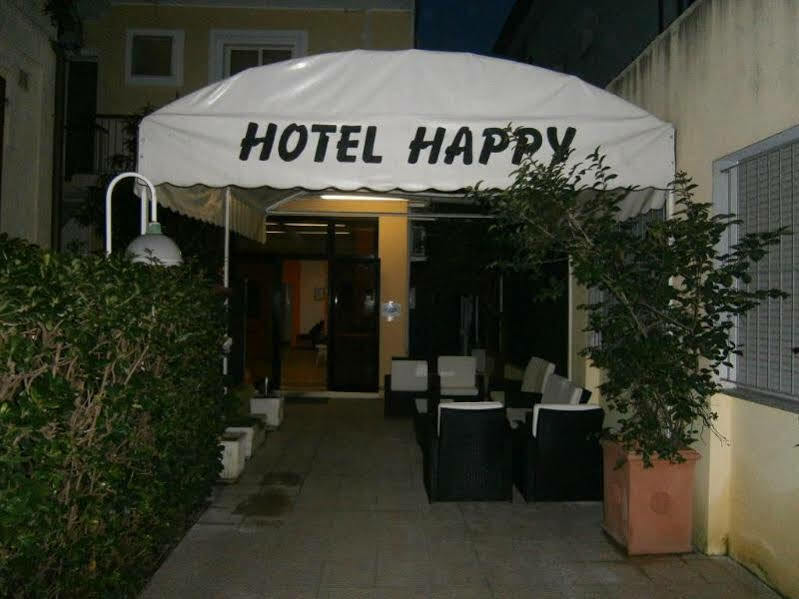 Hotel New Happy Rímini Exterior foto